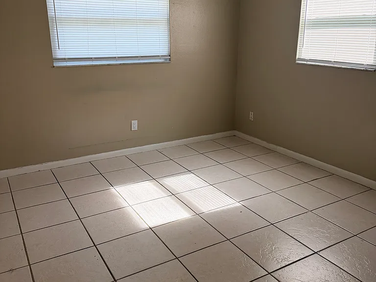 202 Zoller St #216 — Photo 11