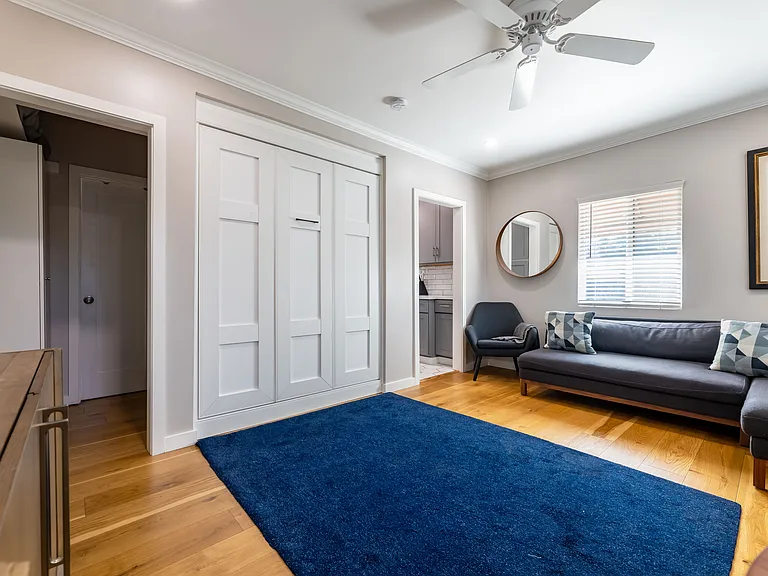 10943 Hesby St #1 — Photo 4