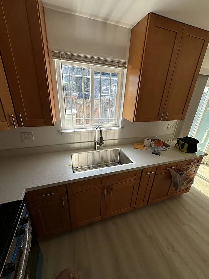 37555 Glenmoor Dr — Photo 2