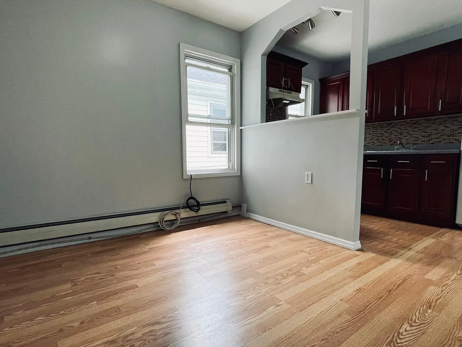 2 bed, 850 sqft, $2,450 — Photo 4
