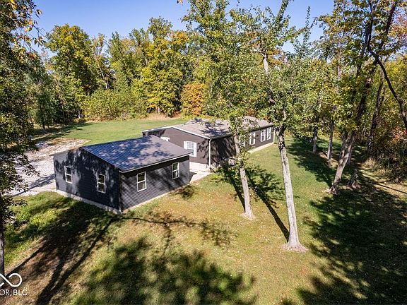 4th image of 3174 N Private Road 135 E