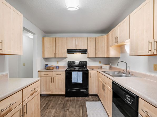 10764 SE Sunnyside Rd #708