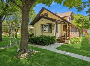 3145 40th Ave S, Minneapolis, MN 55406