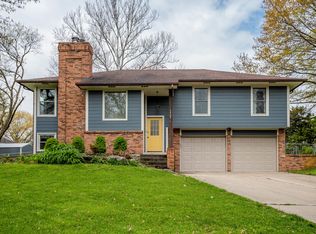 1409 E Georgetown Loop, Columbia, MO 65203