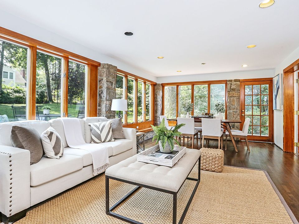 24 Montrose Rd, Scarsdale, NY 10583 | Zillow