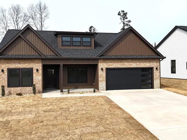 271 Ridge Rd, Wellford, SC 29385