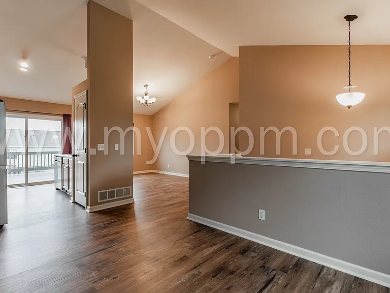 14452 Knudsen St — Photo 5