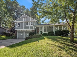 10017 W 68th St, Merriam, KS 66203