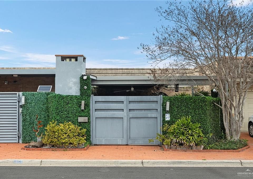 1st image of 420 Tyler Ave