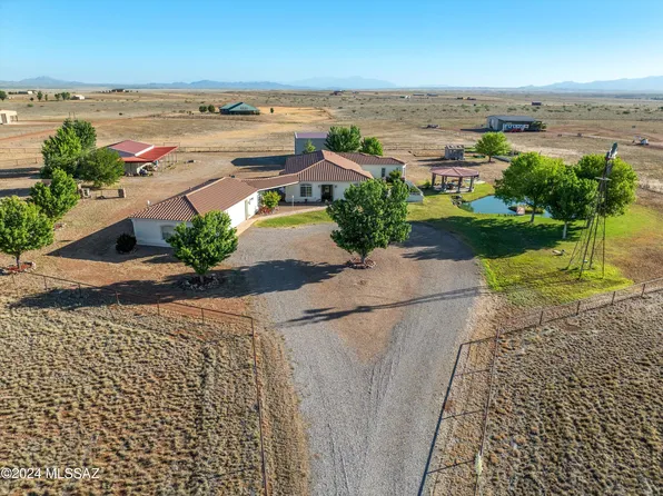 68 Elgin Rd, Elgin, AZ 85611
