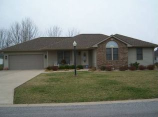 1208 Prestwicke Dr, Herrin, IL 62948