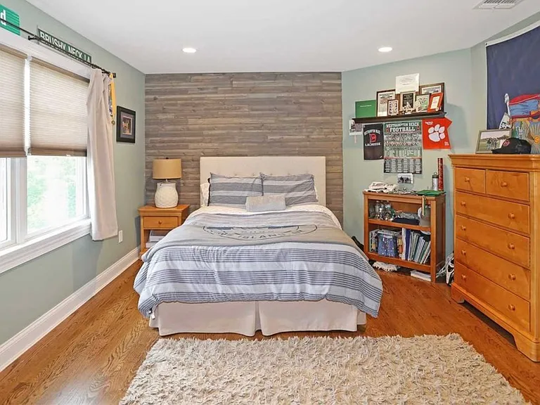 43 Shore Rd — Photo 23