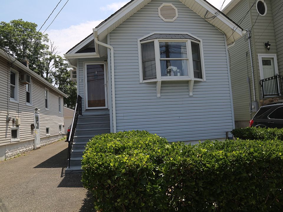 1st image of 120 Lawson Ave