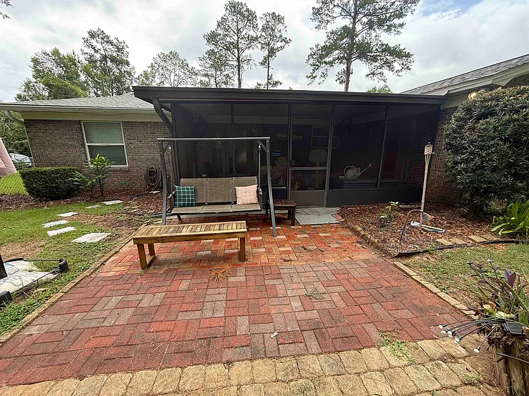 2306 W Indianhead Dr — Photo 16