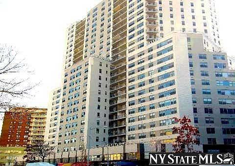 1st image of 12510 Queens Blvd Ste 15