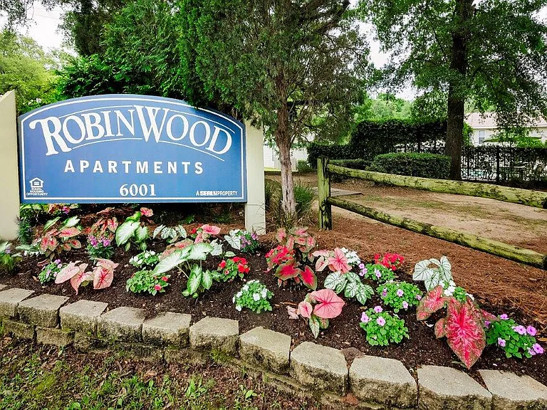 Robinwood — Photo 17