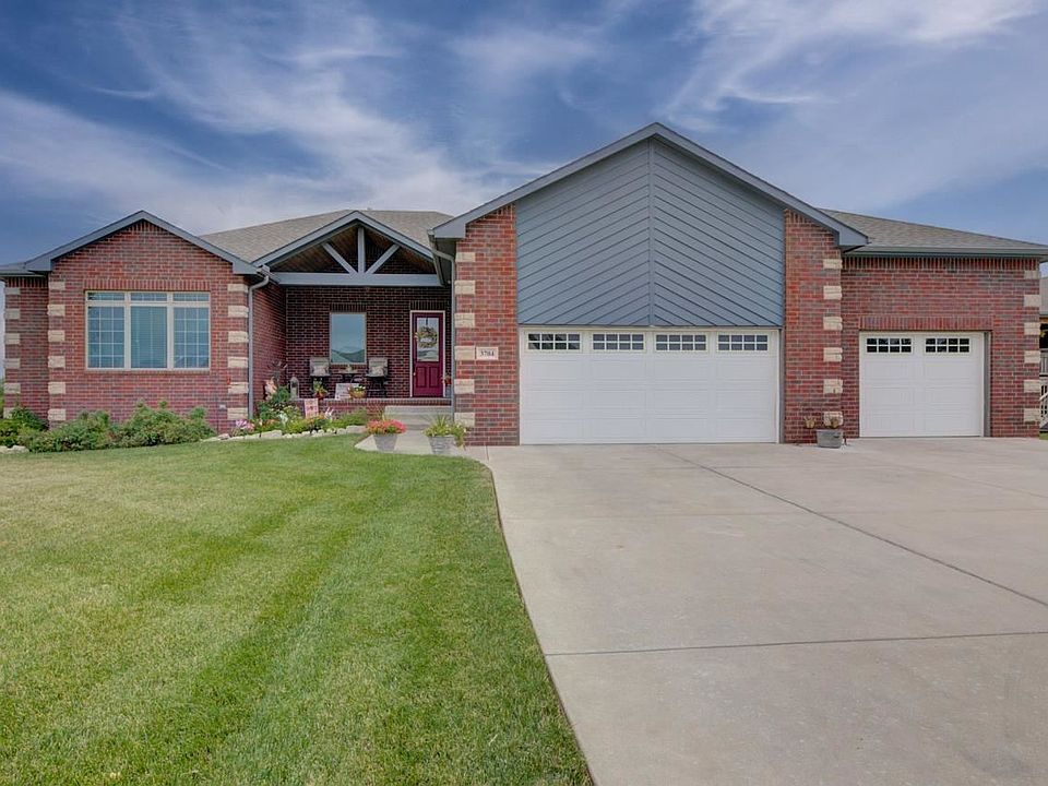 1st image of 3704 Lakeshore Dr