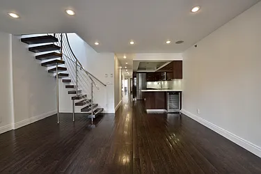 Rented by Starts New York Realty LLC