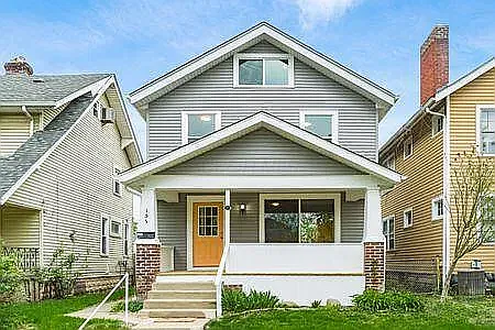 3 bed, 1172 sqft, $1,800 — Photo 1
