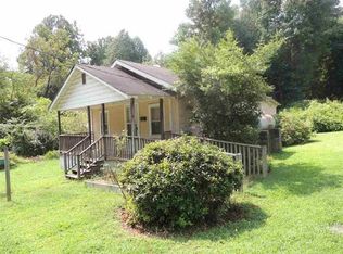 6 Carter St, Inman, SC 29349