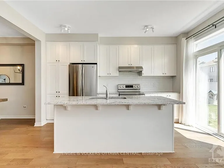 526 Cope Dr — Photo 11