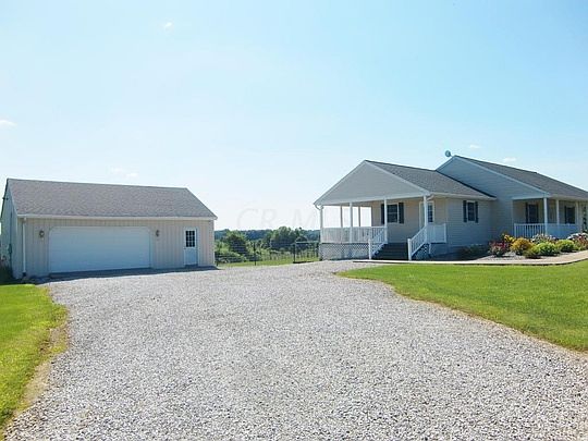 2nd image of 3875 Township Road 26