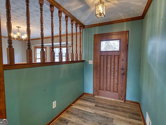 4th image of 2289 Amberbrook Dr SW