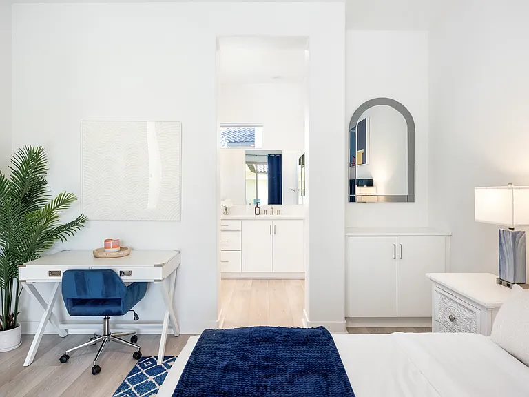 Master Suite 1