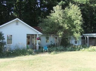 2877 Old Mission Rd, Traverse City, MI 49686