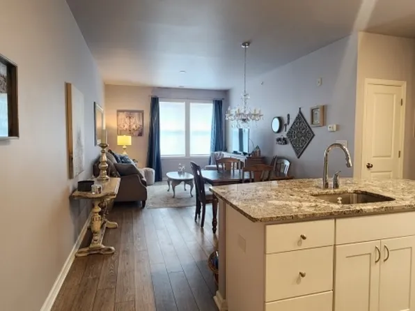 5 W River Styx Rd #305, Hopatcong Boro, NJ 07843