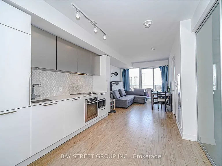 85 Wood St #Penthouse 07 — Photo 12
