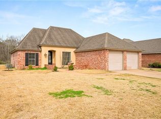 5952 Ron Mar Dr, Alexandria, LA 71303