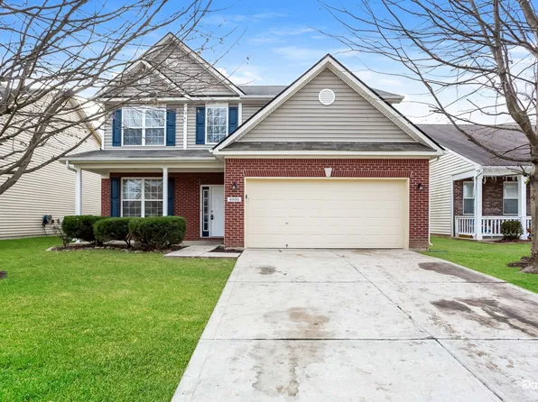 6535 Locust Grove Dr, Indianapolis, IN 46237