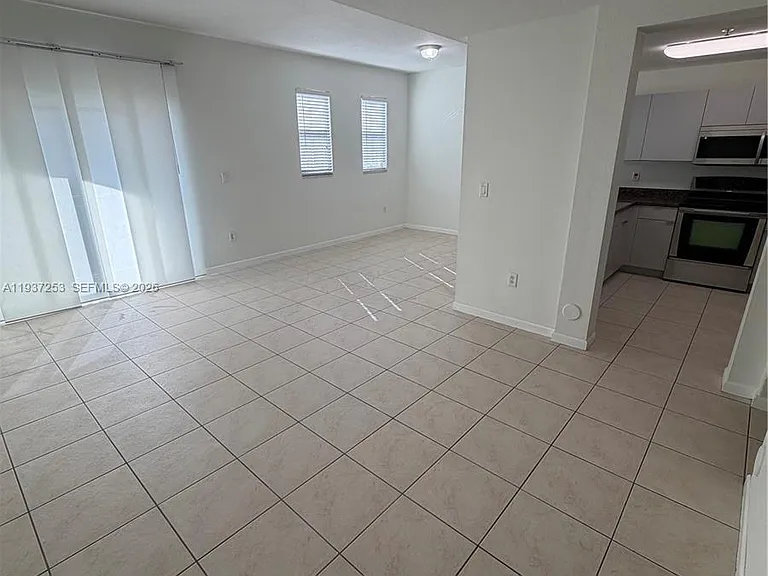 10901 NW 83rd St #205 — Photo 3