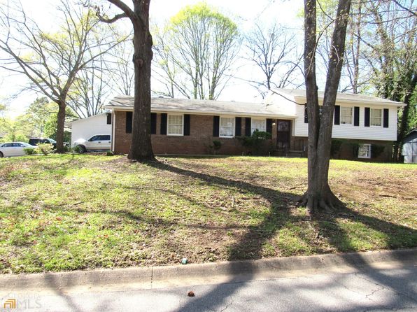 8337 Holly Dr