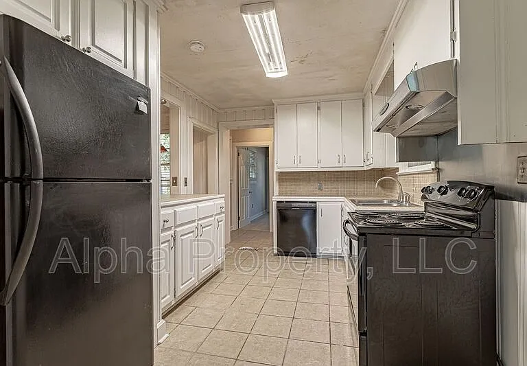 123 Legrand Blvd — Photo 13