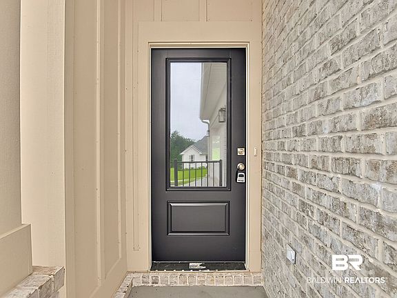 3rd image of 30288 Persimmon Dr