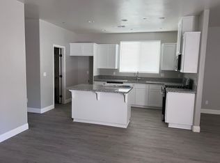 308 S Mill St, Tehachapi, CA 93561