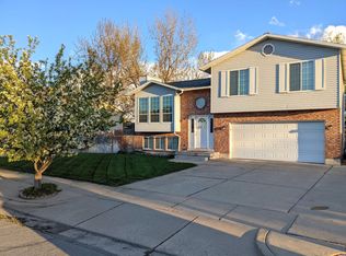1027 W 550 S, Layton, UT 84041