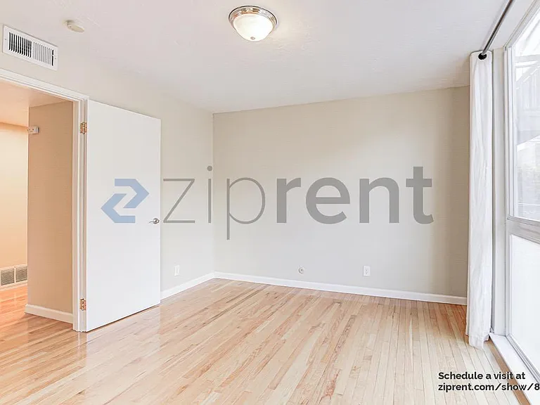 181 Del Medio Ave #112 — Photo 8