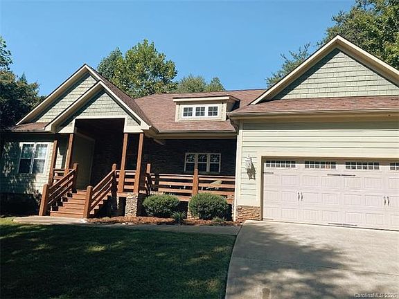 2nd image of 101 Winding Creek Dr