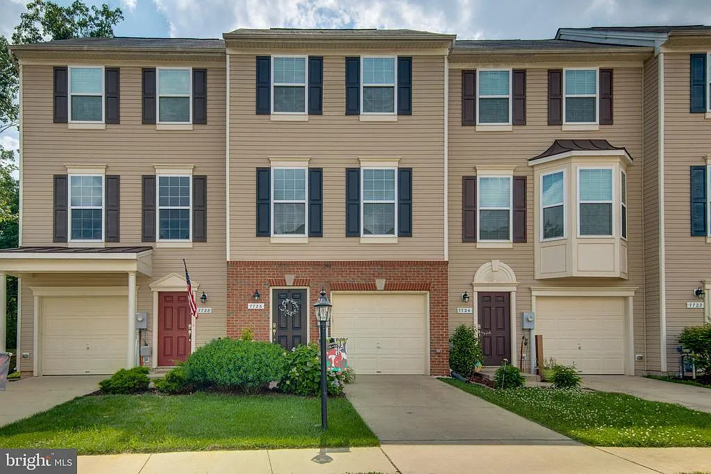 7726 Timbercross Ln photo 1