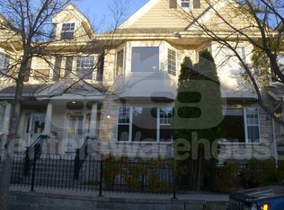 11239 Preswick Blvd, Eden Prairie, MN 55344