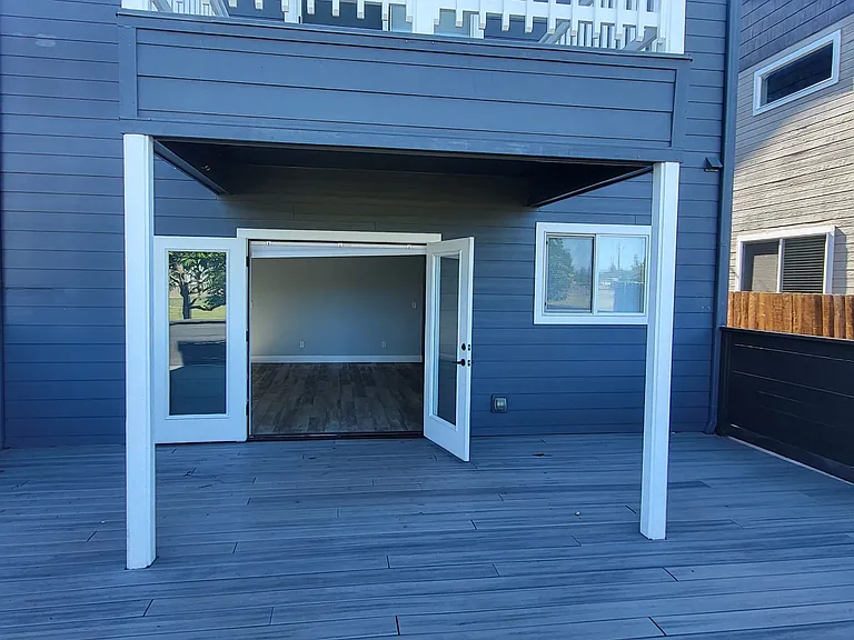 359 Jans Ct — Photo 2
