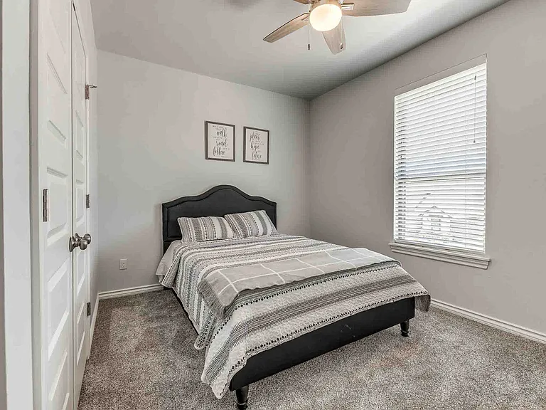 12925 Black Hills Dr — Photo 24