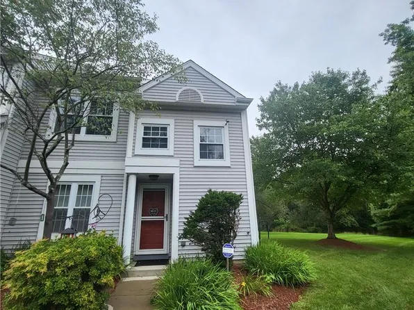 93 Kensington Way, Middletown, NY 10940