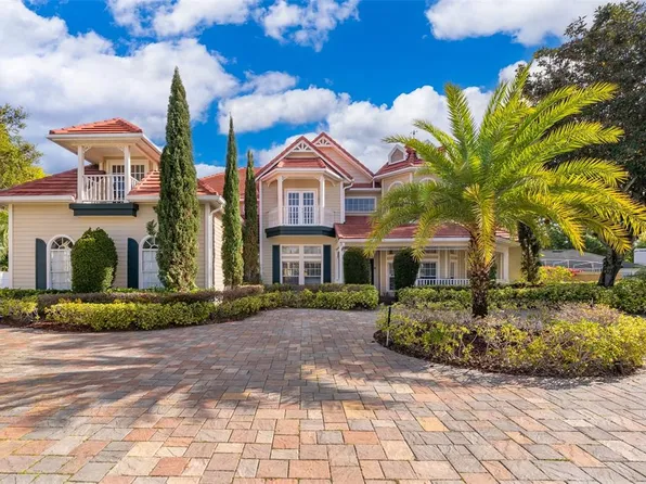 9501 Castleford Point, Orlando, FL 32836