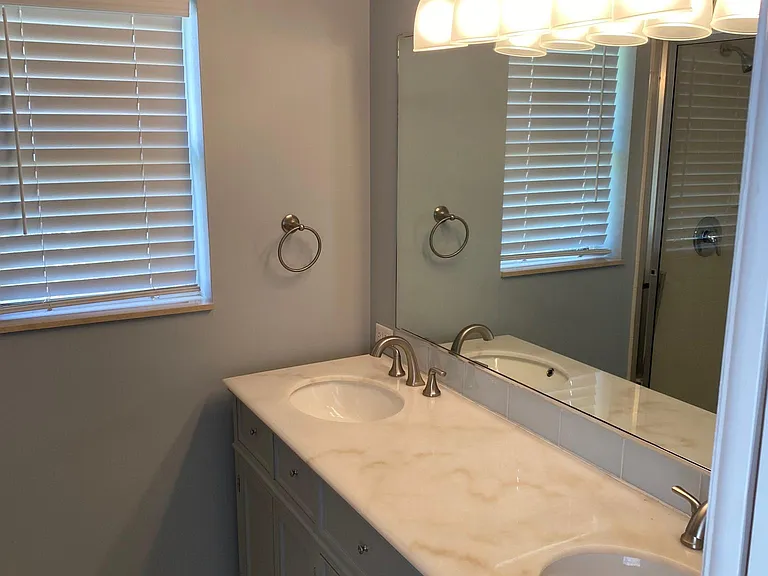 2848 SW Lakemont Pl — Photo 5