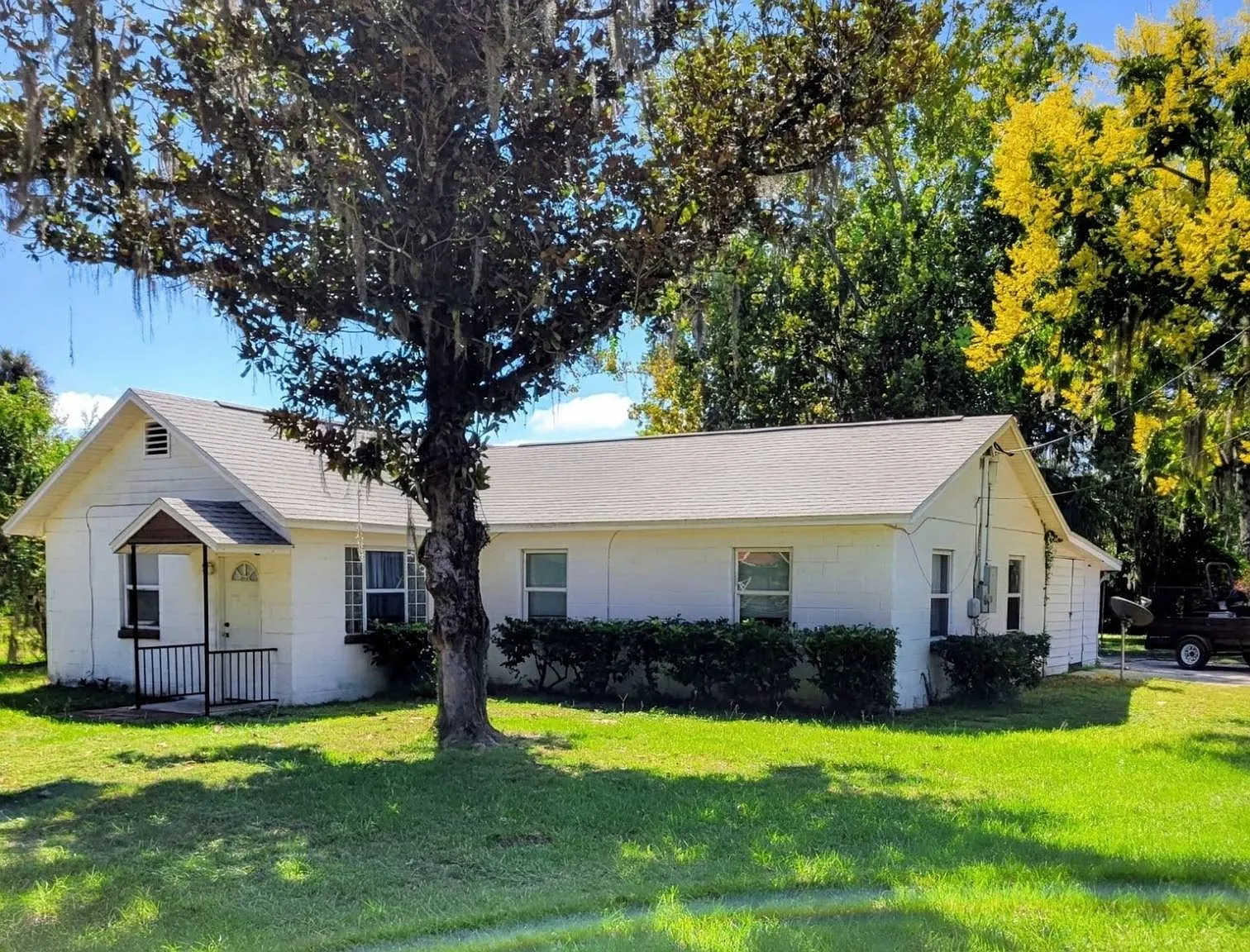 3 bed, 2.0 bath, 1848 sqft, $1,650 — Photo 1