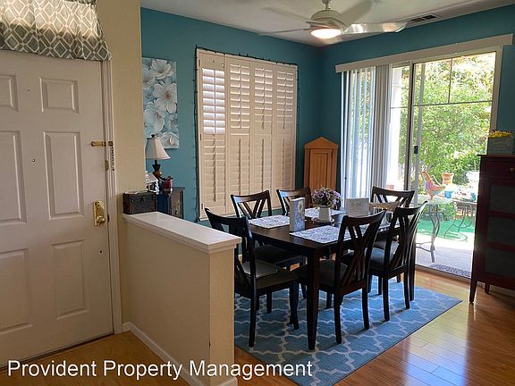 3rd image of 348 Powerscourt Way